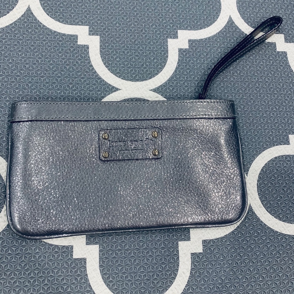 Kate spade silver metallic wristlet